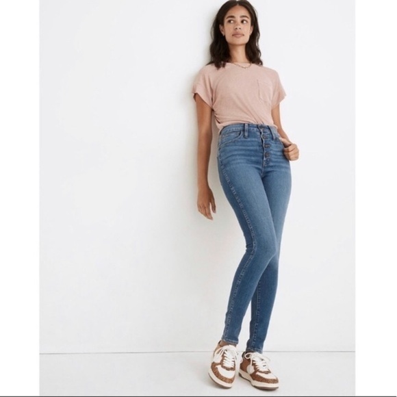 Madewell Mid Rise 9" Buttoned Denim Skinny Jeans - Picture 2 of 5